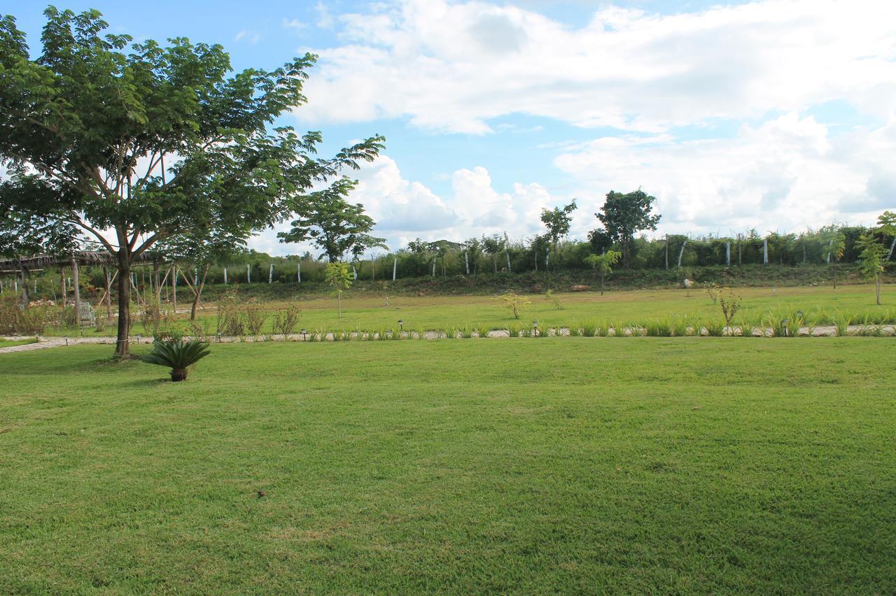Real Primaveras Campestre Escárcega Buitenkant foto